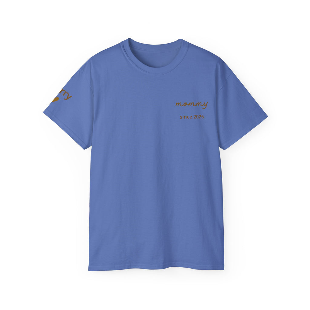 T-shirt Mom since date on heart and first names on sleeve